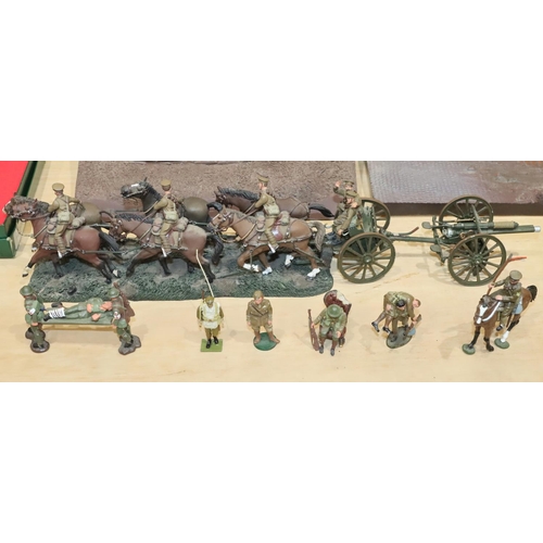 829 - A quantity of Britain's WWI military figures and a quantity of various other items including horses,... 