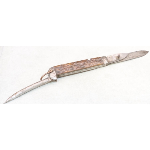 877 - An American Camillus horn handled penknife