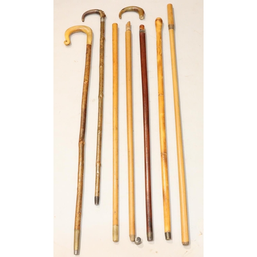 897 - 2 horn handled walking sticks, 2 further walking canes, 3 walking canes without handles and 1 odd ho... 