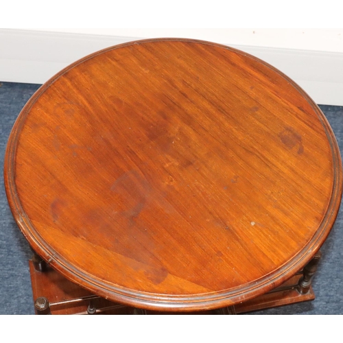 926 - A Victorian walnut round occasional table with galleried rotating under tier on 3 splayed legs, 46cm... 