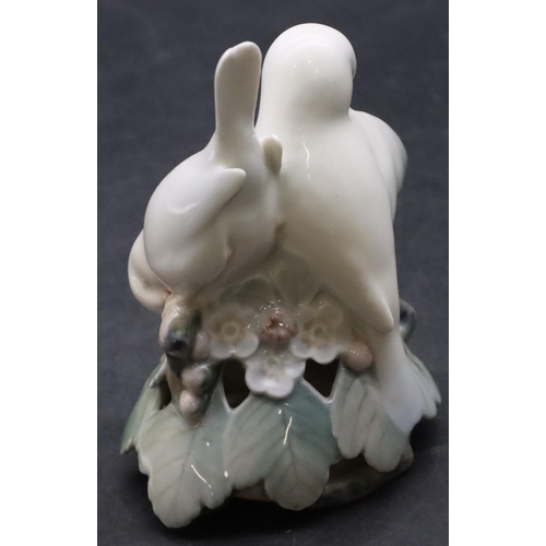 93 - A Royal Copenhagen group of 2 lovebirds, number 402, 13.5cm high