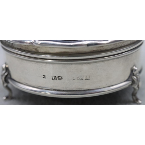 401 - A Birmingham silver round trinket box with hinged tortoiseshell lid enclosing blue velvet interior, ... 