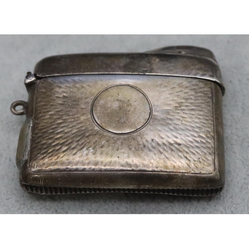 412 - A Birmingham silver vesta case converted to lighter with hinged lid