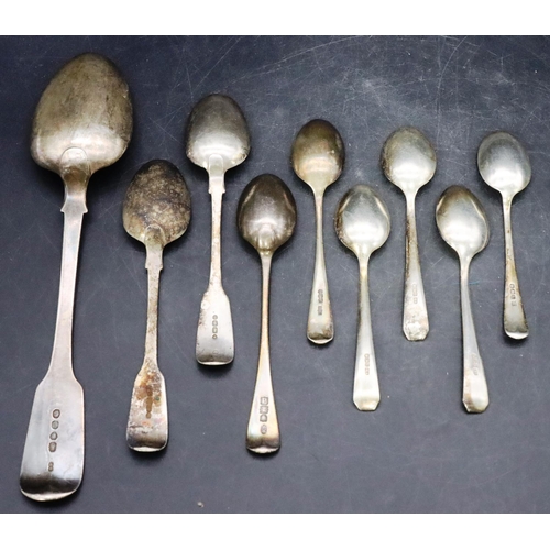 449 - A Victorian silver tablespoon and 8 odd silver teaspoons, 6.4oz (9)