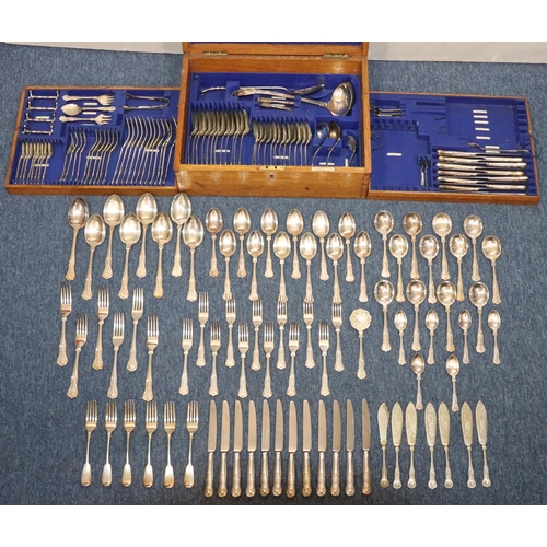 492 - A silver plated King's pattern 12-place setting flatware service and an oak canteen case with furthe... 