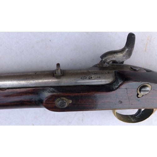 764 - An 1856 Indian Pattern Enfield Artillery Percussion Carbine, stamped with tower and dated 1857, with... 