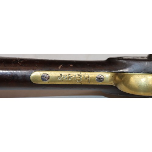 770 - An 1856 Pattern Enfield Cavalry Percussion Carbine, stamped with VR Tower and dated 1857, with ramro... 