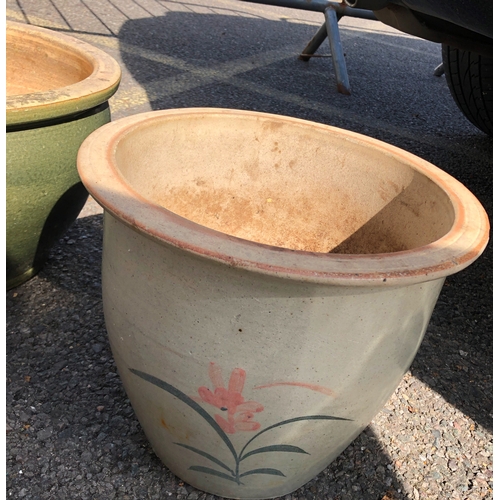 9007 - 5 various glazed terracotta plant pots, largest, 40cm diameter, tallest, 29cm high.