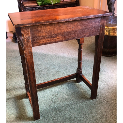 9014 - Titchmarsh and Goodwin small oak hall table  with 2 drawers, 60.7cm wide, 32.7cm deep, 71cm high. Th... 