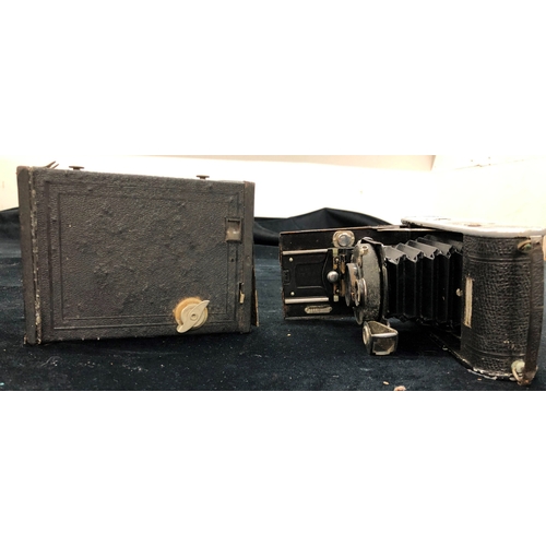 9046 - A Contessa-Nettel folding camera and a Kodak No. 2 Brownie camera.