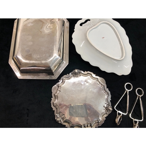 9058 - Various silver plated items including an entrée dish (missing handle) and a multi-coloured dish.