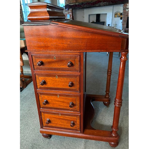 9224 - A reproduction mahogany Davenport with 4 functional drawers on right side with 2 handles and 4 false... 