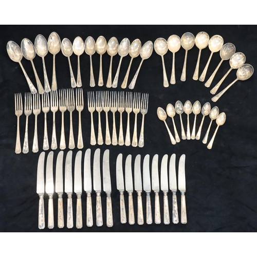 133 - A Mappin & Webb Mappin Plate 8-place setting flatware service, comprising of 4 serving spoons, 8 din... 