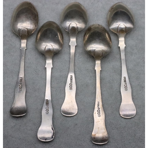 155 - A set of 5 Scottish silver teaspoons with shell motifs, maker's mark 