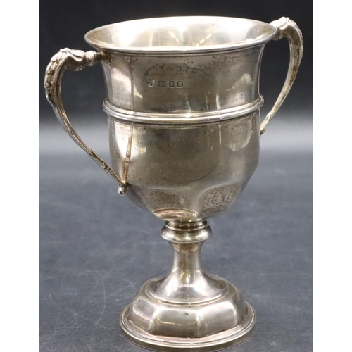 158 - A George V silver 2-handled trophy on round sweeping base with engraved inscription, London 1929, 15... 