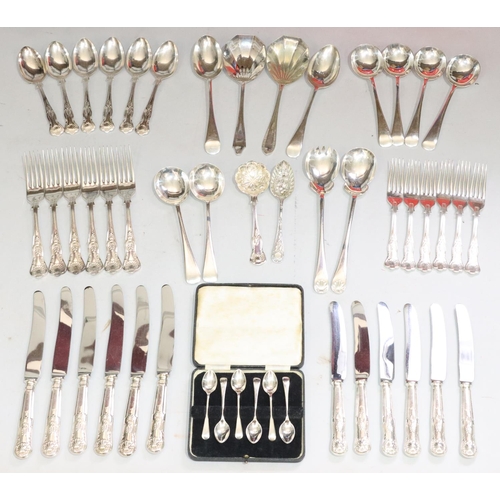 176 - A silver plated King's pattern 6-place setting flatware service and a small quantity of various silv... 