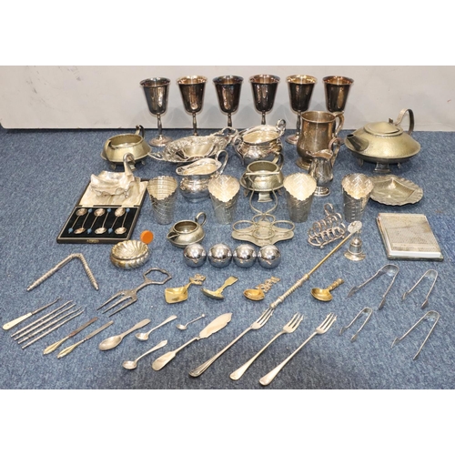 196 - A 3-piece hammered silver plated tea service, a silver plated tankard, 6 silver plated goblets and a... 