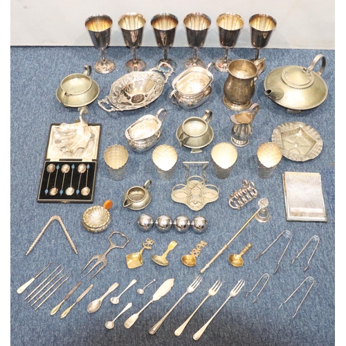 196 - A 3-piece hammered silver plated tea service, a silver plated tankard, 6 silver plated goblets and a... 