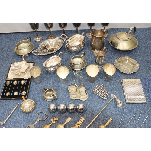 196 - A 3-piece hammered silver plated tea service, a silver plated tankard, 6 silver plated goblets and a... 