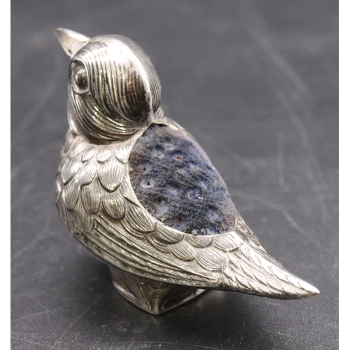 211 - A novelty 925 silver pin cushion in the form of a bird, 7.2cm long, 0.68oz gross