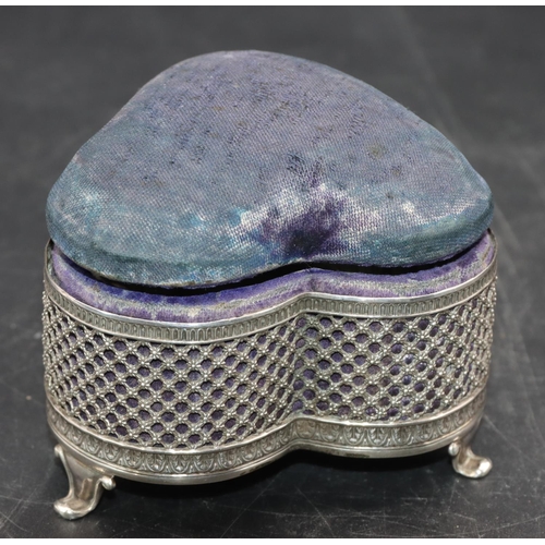 242 - A Birmingham clover shaped trinket box with pierced decoration, on splayed feet, blue silk hinged li... 