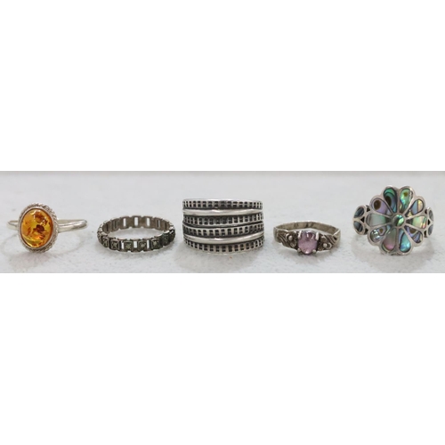 277 - 5 various silver rings