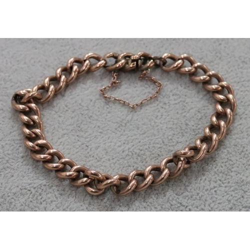 303 - A 9ct gold hollow linked bracelet, 9.5 grams