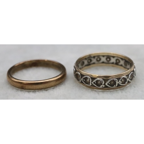 390 - A 9ct gold wedding ring, Size L/M, 1.9 grams and another gold and silver eternity ring, overall weig... 