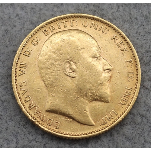 402 - An Edward VII gold sovereign, 1902