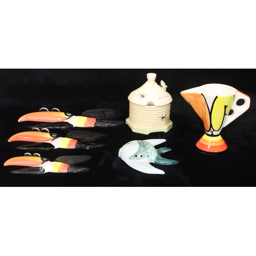 62 - A set of 3 Carltonware wall mounted Guinness Toucans, largest 26cm long (smallest Toucan has 2 broke... 