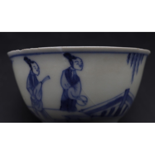 93 - Ca Mau-Binh Thuan blue and white tea bowl with figure and fence decoration (minute chip to rim and s... 