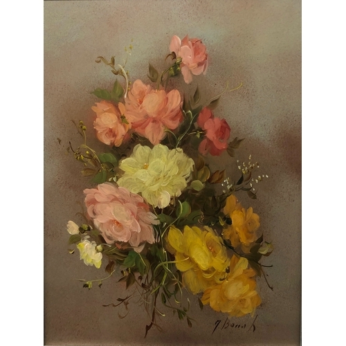 1046 - 2 still life paintings of flowers, indistinctly signed, 23 x 27cm, in matching frames.