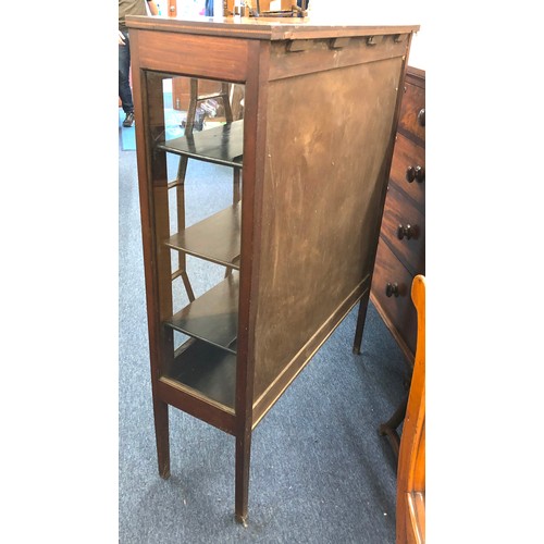 1322 - An Edwardian mahogany display cabinet with inlaid detail, glass sides,92cm wide, 31cm deep, 121.5cm ... 