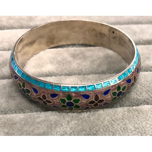 1293 - A 925 silver-coloured enamel bangle, 6cm diameter, 28.9 grams gross.