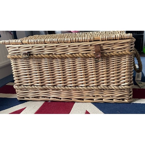 1382 - A wicker basket with rope handles 44cm high, 68cm wide, 54cm deep. This item is not held by PF Windi... 