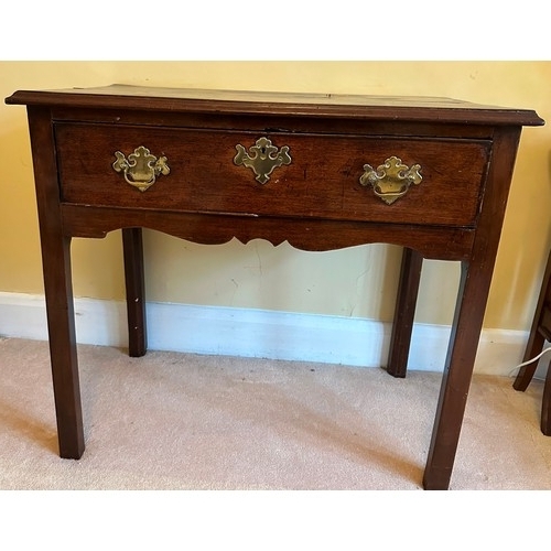 1399 - A George III mahogany side table with single drawer, brass handles and lock. 81cm wide, 48cm deep, 7... 