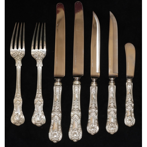 252 - A pair of Tiffany & Co. sterling silver dinner forks, a pair of matching dinner knives, a pair of ma... 