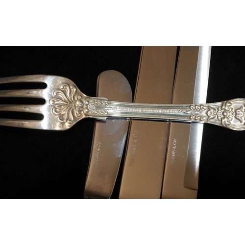 252 - A pair of Tiffany & Co. sterling silver dinner forks, a pair of matching dinner knives, a pair of ma... 