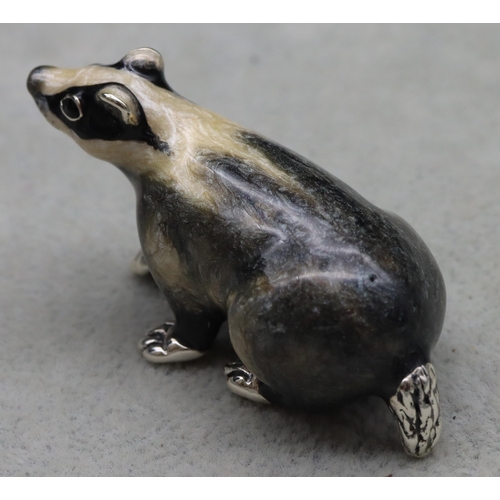 278 - A Saturno 925 silver and enamelled figure of a Badger, 5cm long, 1.1oz