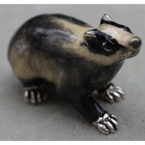 280 - A Saturno 925 silver and enamelled model of a Badger, 5.5cm long, 3cm high, 1.6oz