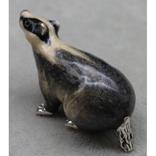 280 - A Saturno 925 silver and enamelled model of a Badger, 5.5cm long, 3cm high, 1.6oz