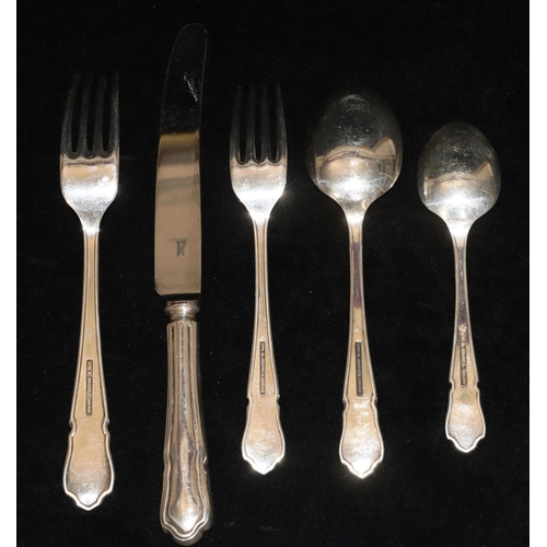 288 - 5 silver plated White Star Liner cutlery (5)