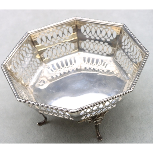 308 - A Birmingham silver rectangular shaped sweet meat dish with pierced gallery on 4 splayed feet (marks... 