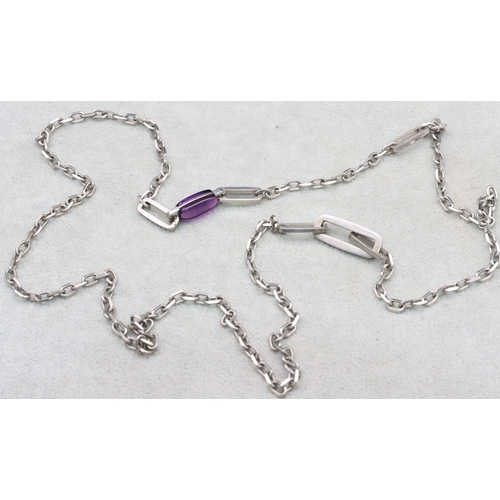 577 - A silver long necklace set with amethyst, stamped 