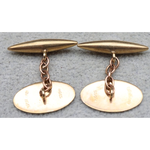 629 - A pair of 9ct gold oval gentlemen's cufflinks, 4 grams