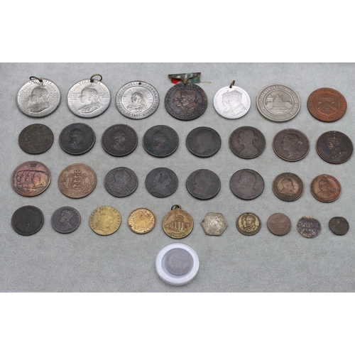 670 - A selection of 18th/19th and early 20th Century coins, medallions and tokens