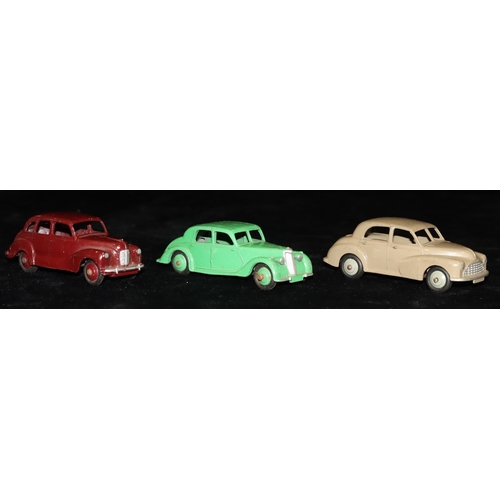 817 - 3 Dinky Toys cars, Austin Devon, Riley and Morris Oxford (3)