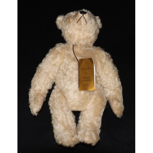 820 - Gregory Bear teddy bear by Gregory Gyllenship 