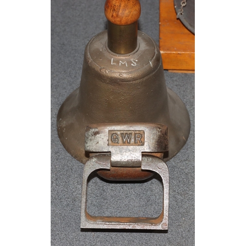 876 - GWR train ashtray with hinged top, 7cm wide, a telegraphic code sender, a quantity of letter stamps ... 