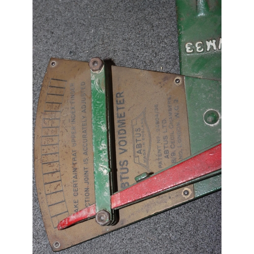 882 - A Railway Abtus Voidmeter track tool VM33, 29cm wide